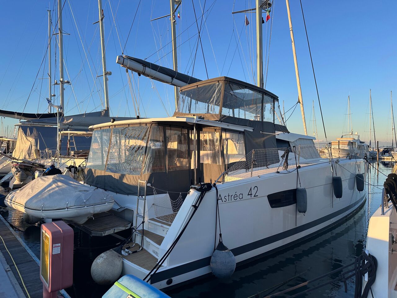 Fountaine Pajot Astrea 42 (sailboat) for sale