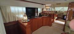 VZ 18 : Internal Staircase to Reach the Flybridge - picture 6