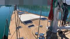 Dynamique Yachts 62 Custom Yacht - Complete Painting of - image 9