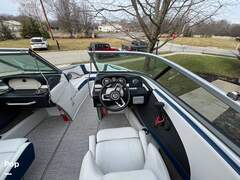 Crownline 215 SS - picture 6