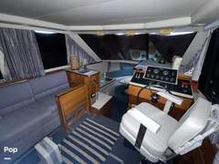 Carver 28 Aft Cabin - picture 4