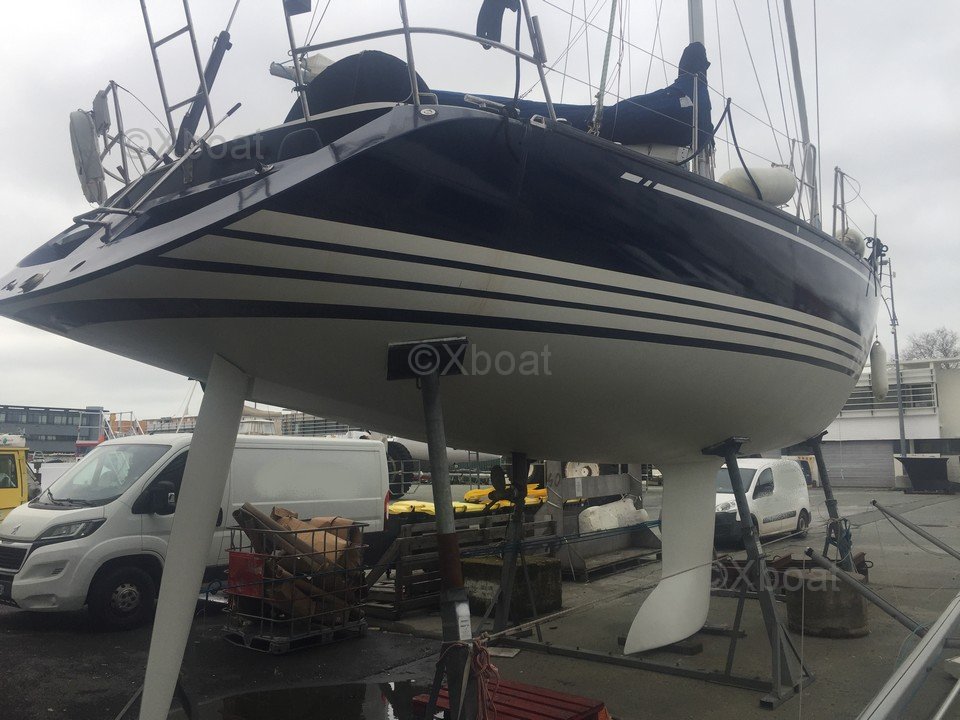 X-Yachts X442 X 442 in 3 Cabin Version with Refit - image 3