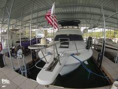 Carver 370 Aft Cabin - picture 10