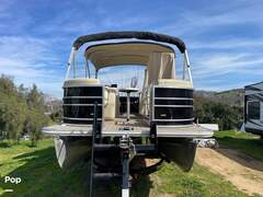Sylvan Mirage 8522 Cruise and Fish - picture 3