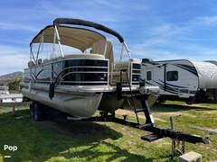 Sylvan Mirage 8522 Cruise and Fish - picture 4