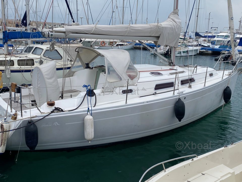 Hanse 315 Boat in Excellent Condition Having - fotka 3