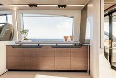Azimut S7 Model Year 2024 - New Grey Interiors - picture 7