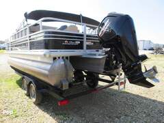 Sun Tracker Fishing Barge 20-DLX - picture 7