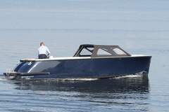 Excellent 750 Tender - picture 1