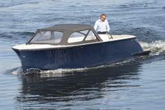 Excellent 750 Tender - picture 4