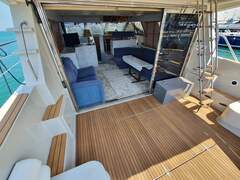 Fairline Squadron 50 Fly - image 7