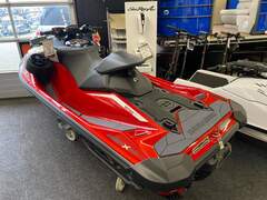 Sea-Doo RXP-X 325 Fiery Red - picture 6
