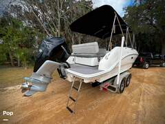 Sea Ray SDX 250 OB - picture 8