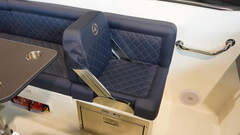 Parker 630 Day Cruiser mit 115PS Lagerboot - picture 10