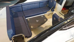 Parker 630 Day Cruiser mit 115PS Lagerboot - picture 7