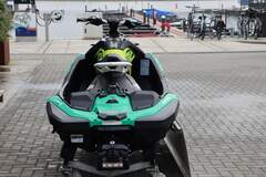 Sea-Doo Spark Trixx 2Up (MY2019) - picture 4