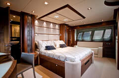 Sunseeker 80 - picture 10