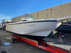 Boston Whaler Outrage 26 - picture 8
