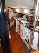 Freedom 35 CAT Ketch - picture 4