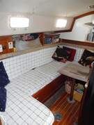 Freedom 35 CAT Ketch - picture 3