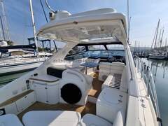 Sealine S43 - T-Top - picture 6