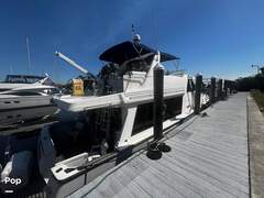 Bayliner 4788 Pilothouse - picture 3