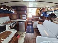 Sea Ray 340 Express - picture 6