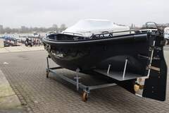 Stormer Leisure Lifeboat 60 - image 5