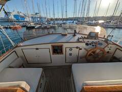 Grand Banks 42' Classic - picture 5