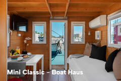 Boat Haus Mediterranean 6x3 Classic Houseboat - imagen 2