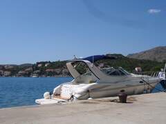 Cruisers Yachts 320 Express - picture 1