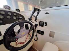 REAL Powerboats HAWK 32 - picture 10