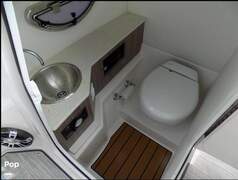Regal 26 Fasdeck - picture 10