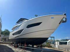 Sunseeker 88 Yacht - picture 6