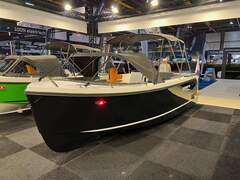 Clever 63 Tender - image 1
