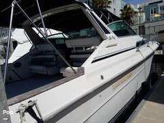 Sea Ray 390 Express Cruiser - picture 9