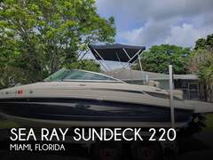 Sea Ray 220 Sundeck - imagem 1