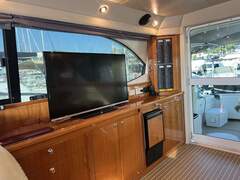 Riviera 47 Fly - image 5