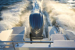Buster Magnum Cabin + Yamaha F 300 XSB - picture 9
