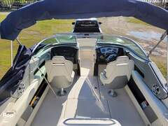 Sea Ray 210 Select - picture 6