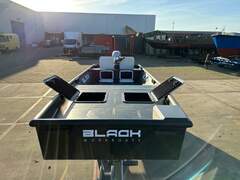 Black Workboats 500 PRO - picture 8