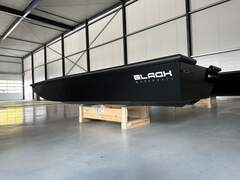 Black Workboats 400 - imagem 6