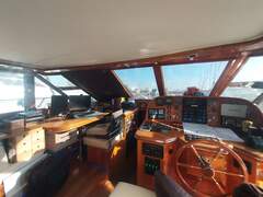 President Marine 585 NEW LINE - picture 4