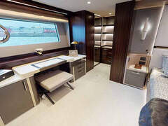 Sunseeker 88 Yacht - picture 9
