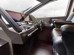 Sunseeker 88 Yacht - picture 7