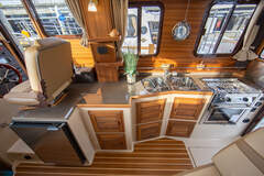 Ranger tugs R-31 CB Luxury Edition - picture 8