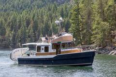 Ranger tugs R-31 CB Luxury Edition - picture 1
