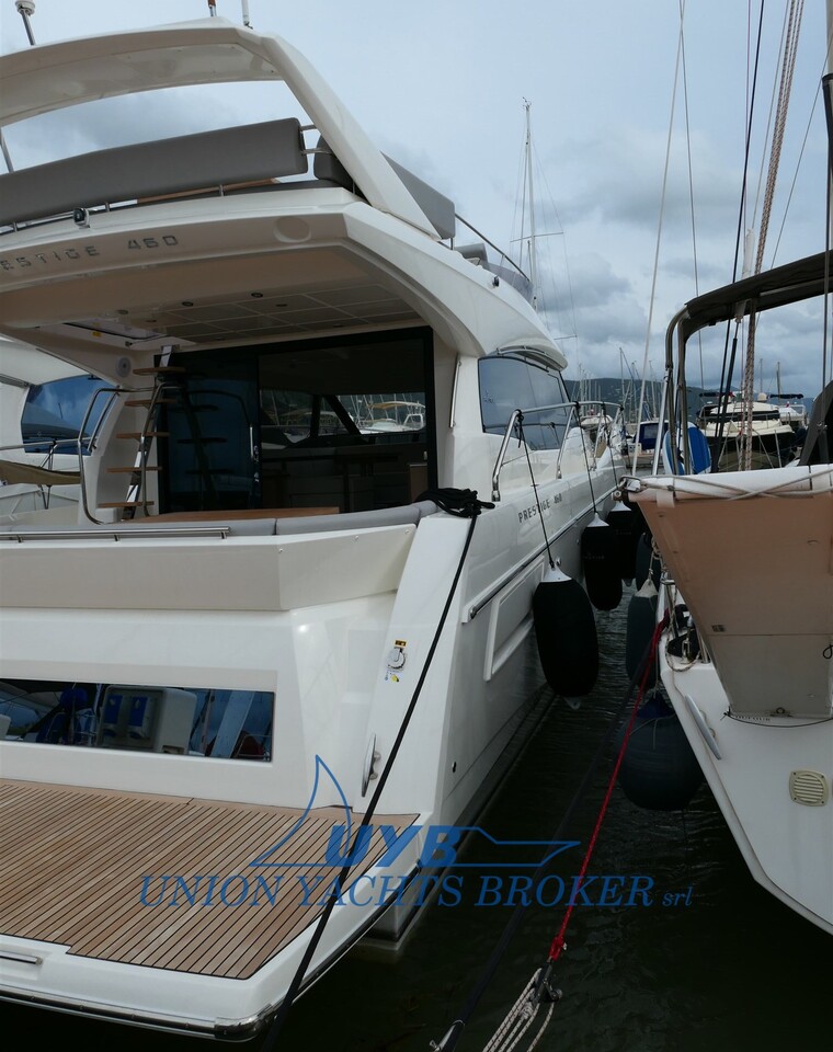 Prestige 460 Fly - picture 2
