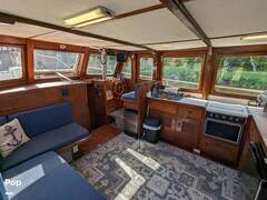 Marine Trader 40 Double Cabin - picture 4