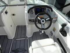 Chaparral 21 SSi OB - picture 10